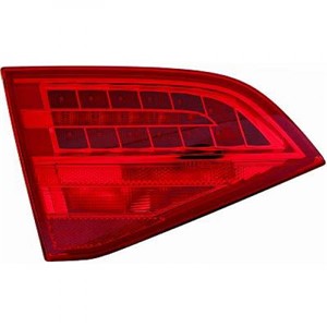 Takavalo, Oikea, AUDI A4 B8 Avant, 8K9945094B