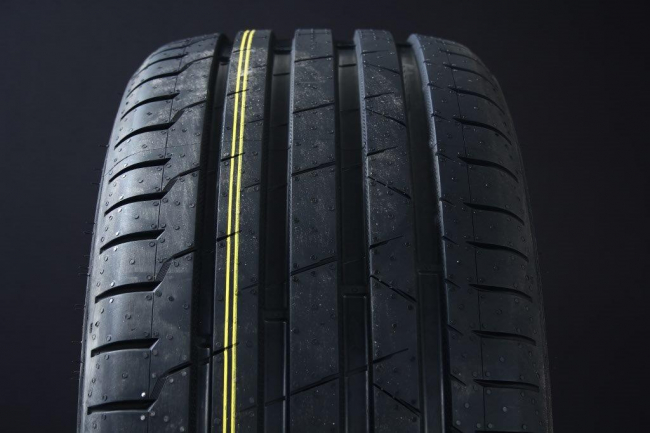 225/50R17 NOKIAN HAKKAPELIITTA BLACK 2 RUNFLAT