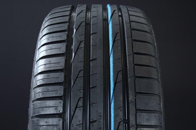 185/55R15 NOKIAN HAKKAPELIITTA BLUE 2
