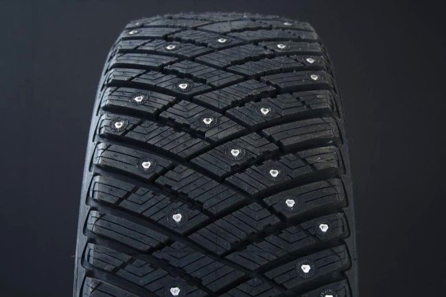 285/65R17 GOODYEAR ULTRA GRIP ICE ARCTIC DUBB