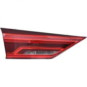 Takavalo, Vasen, AUDI Q3, 83A 945 093 A