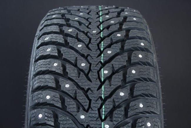 225/50R17 NOKIAN HAKKAPELIITTA 9 DUBB RUNFLAT
