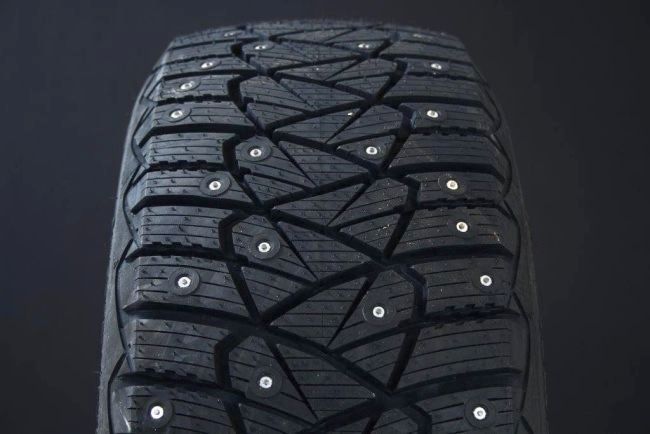 195/65R15 GOODYEAR ULTRA GRIP 600 DUBB