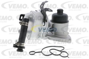 Öljynjäähdytin, moottoriöljy, CITROËN,FORD,JAGUAR,LAND ROVER,MITSUBISHI,PEUGEOT, 1 451 593, 1 492 022, 1103P4, 1103P5, 6G9Q6L625AB, 6G9Q
