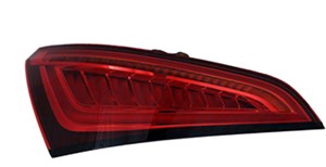 Takavalo, Vasen, AUDI Q5, 8R0 945 093C