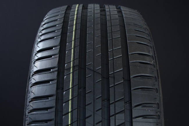 275/50R20 MICHELIN LATITUDE SPORT 3 GRNX D