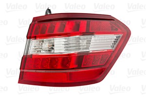 Takavalo, Oikea, MERCEDES-BENZ E-KLASS T-Model [S212], 2128200464, 2128203864, A2128200464